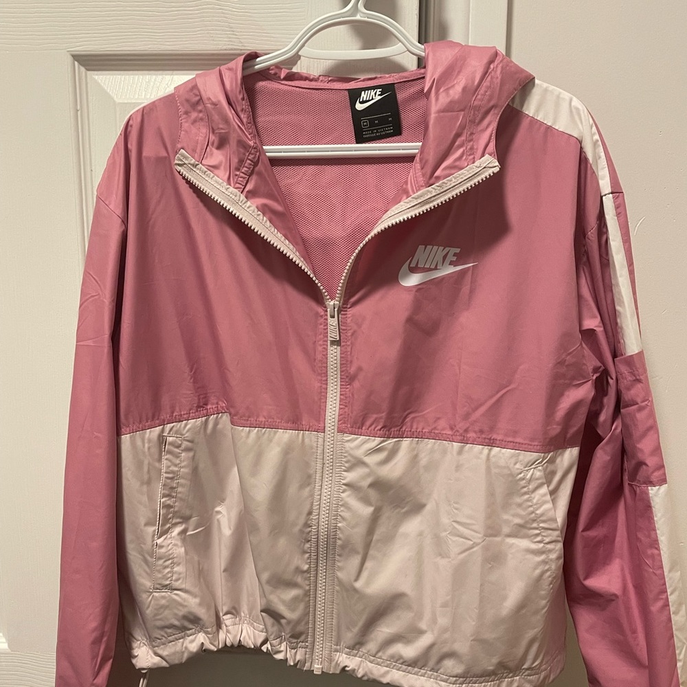 Womens M Nike windbreaker